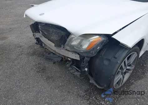 2015 Mercedes-Benz Glk 350 z USA, uszkodzony, nr VIN WDCGG5HB8FG422640